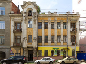 1200px-Дом_Яхимовича