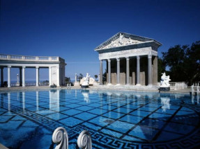 hearst_castle